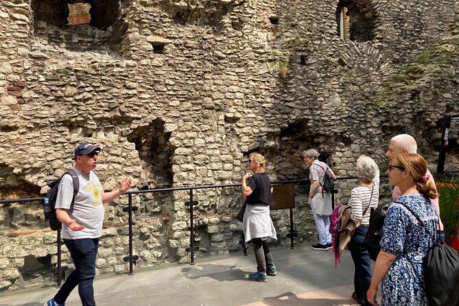 Walking Tours - Sights of London- price includes upto 10 people - A Deep Dive into the Tour
