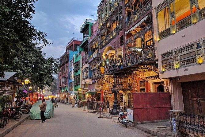 Walled City Tour Lahore - What Makes This Tour Stand Out?