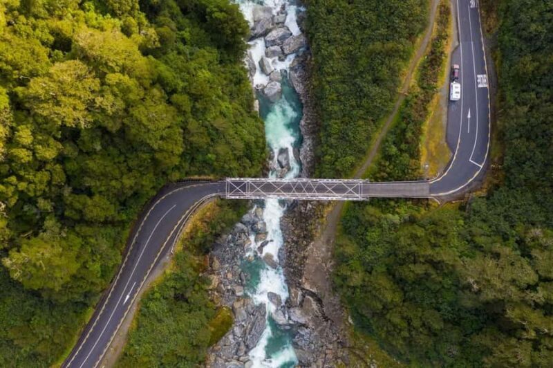 Wanaka to Franz Josef Small Group 1 Way Tour with Lunch - FAQ