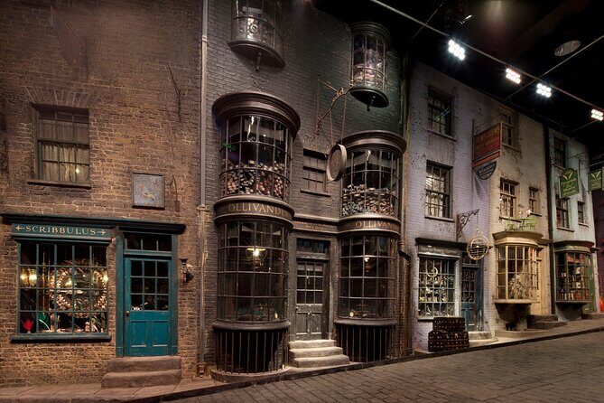 Warner Bros. Studio Tour London - The Making of Harry Potter and Oxford Day Trip - FAQ