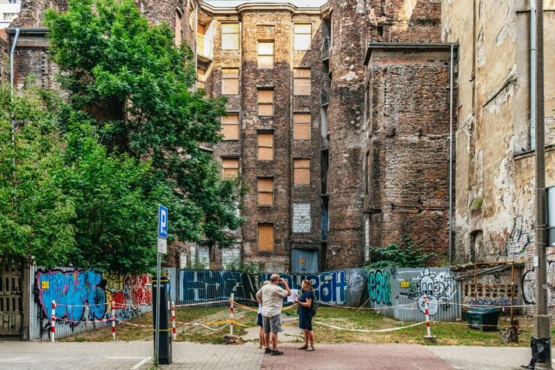 Warsaw: 2-Hour Tour of Daily Life in the Ghetto Warsaw - An In-Depth Look at What This Tour Offers
