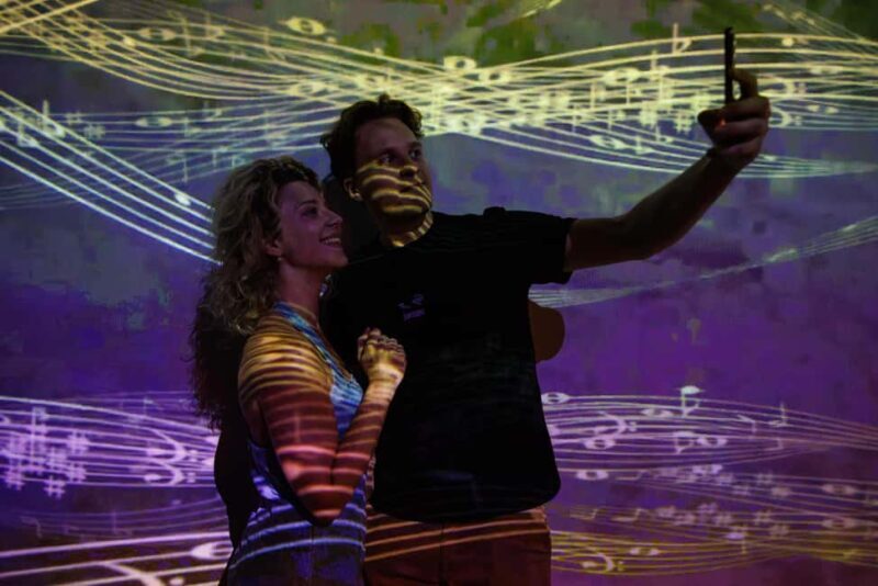 Warsaw: Art Box Experience Exhibition - Romantic Chopin - Who Will Love This Experience?