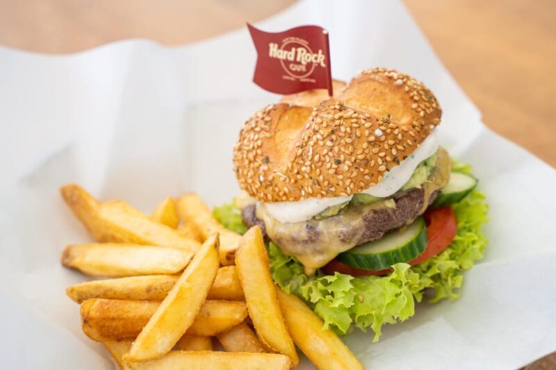 Warsaw: Breakfast at Hard Rock Cafe - FAQs