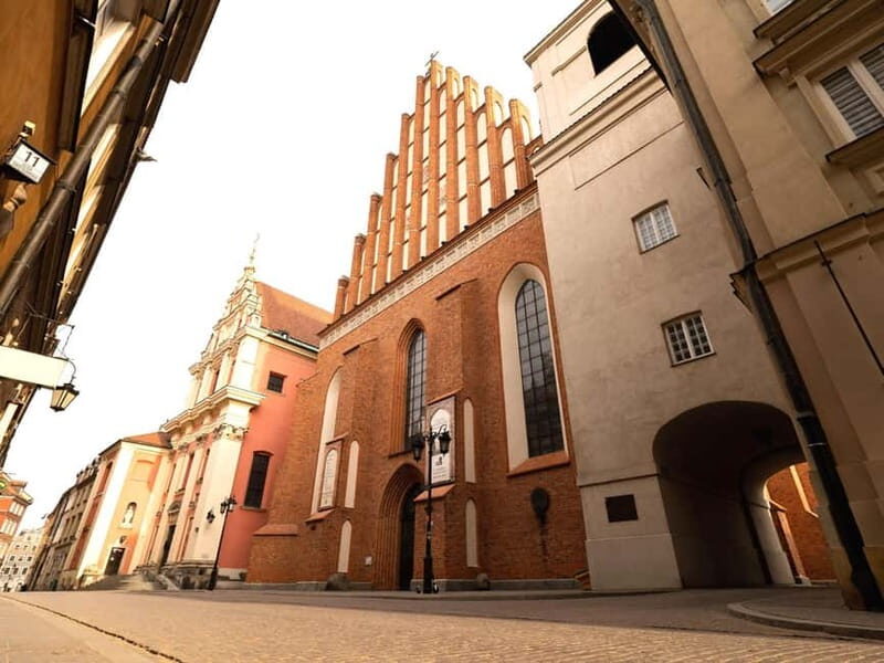 Warsaw: Cathedral Organ Concerts and tour of the crypts - Warsaw: Cathedral Organ Concerts and Tour of the Crypts