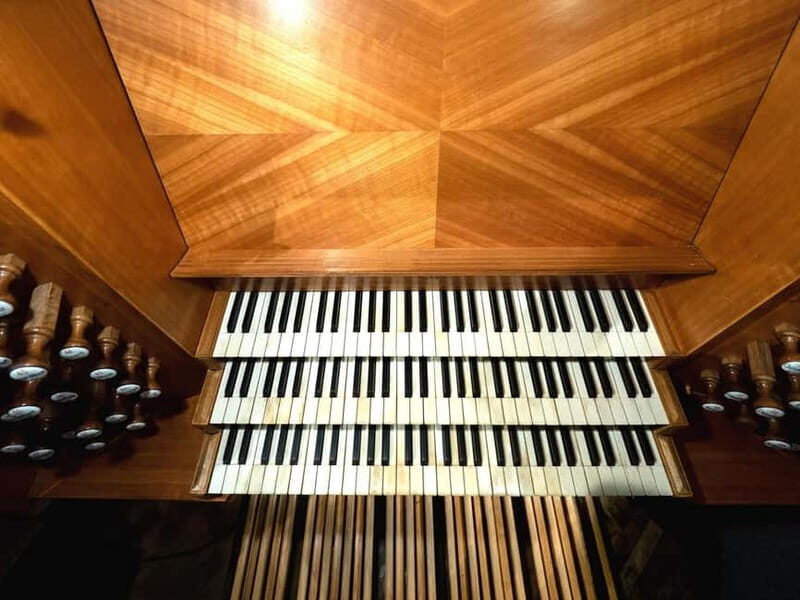 Warsaw: Cathedral Organ Concerts and tour of the crypts - Why This Tour Offers Great Value