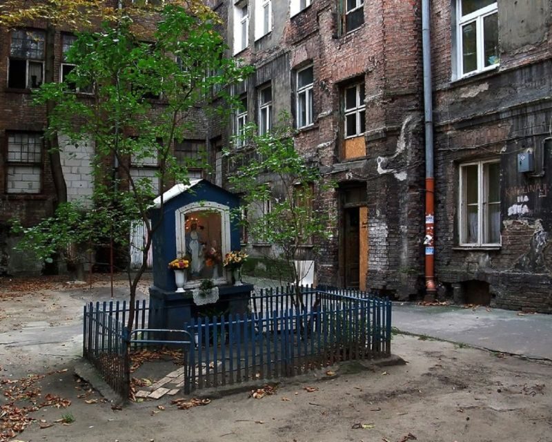 Warsaw City Full-Day Private Panoramic Car & Walking Tour - Follow the Trail of Warsaw’s Jewish Heritage