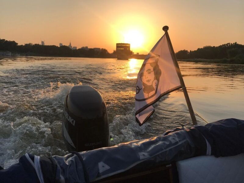 Warsaw: Evening Vistula Cruise with Welcome Drink - FAQ