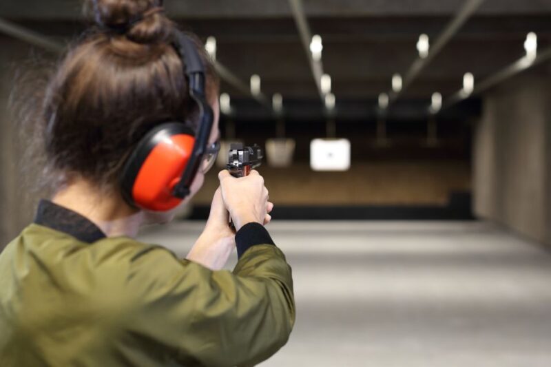 Warsaw: Gun Shooting Experience with Transfers - A Detailed Look at the Warsaw Gun Shooting Experience