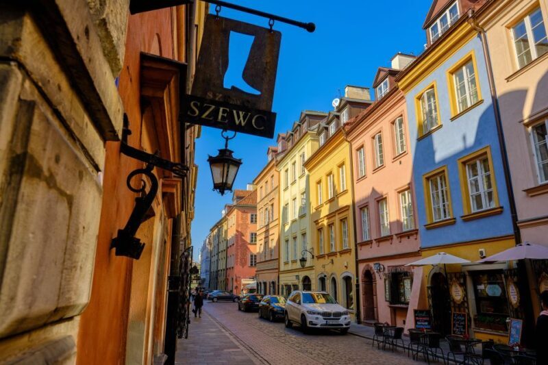 Warsaw: Old and New Town Private Walking Tour - Authentic Insights from Past Travelers