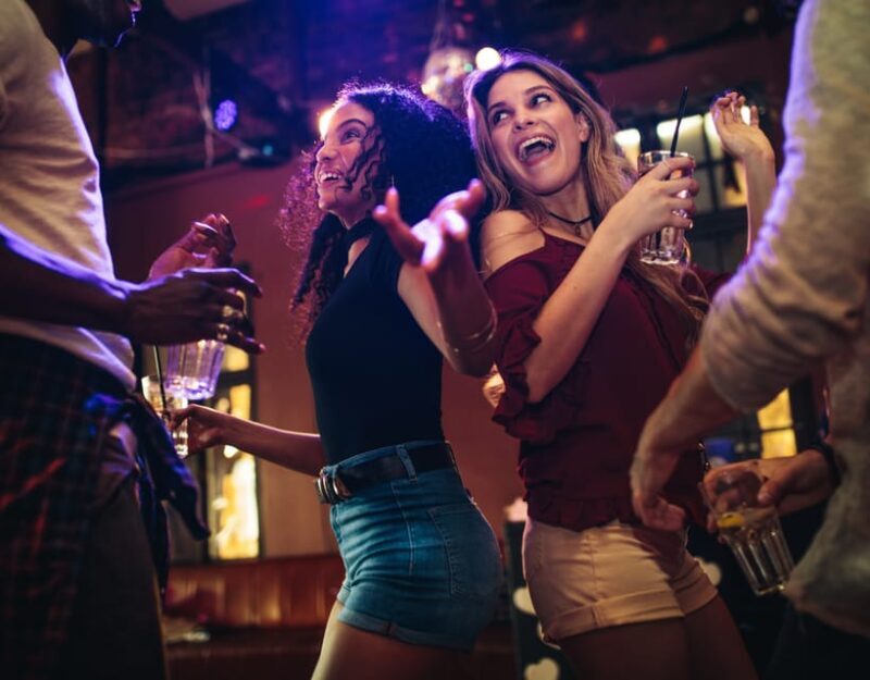 Warsaw: Skip-the-Line Entry to Room 13 Club + Welcome Shot - Authentic Reviews and Insider Tips