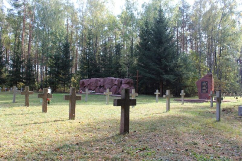 Warsaw: Treblinka Heartbreaking Concentration Camp Tour - The Value of a Guided Tour