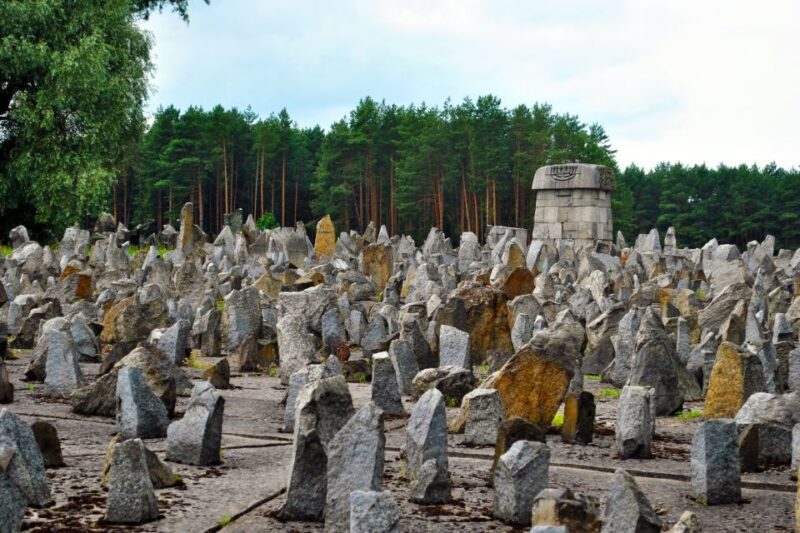 Warsaw: Treblinka Heartbreaking Concentration Camp Tour - Practical Tips for Visitors