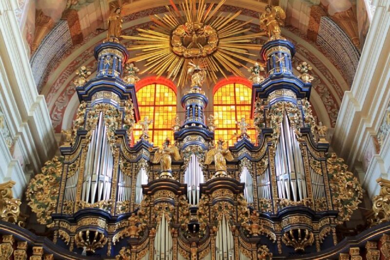 Warsaw Wolfs Lair with St. Lipka and Mamerki Private Guided - Who Should Consider This Tour?