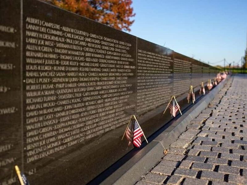 Washington, D.C.: Monuments & Memorials Day Tour - Exploring D.C.s Monuments & Memorials in Comfort and Style