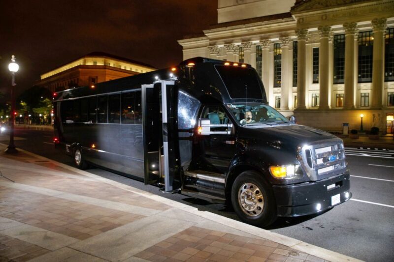 Washington, DC: Holiday Lights Nighttime Bus Tour - A Detailed Look at the Tour Experience