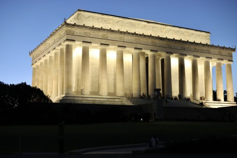 Washington DC: Monuments by Night Bike Tour - The Experience in Detail