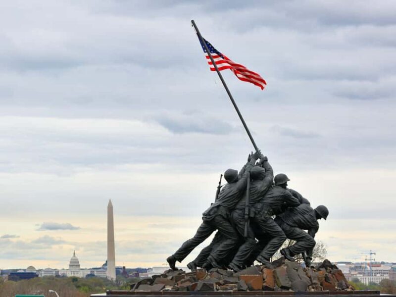 Washington, DC: Monuments Guided Tour with Transportation - What You’ll See and Experience