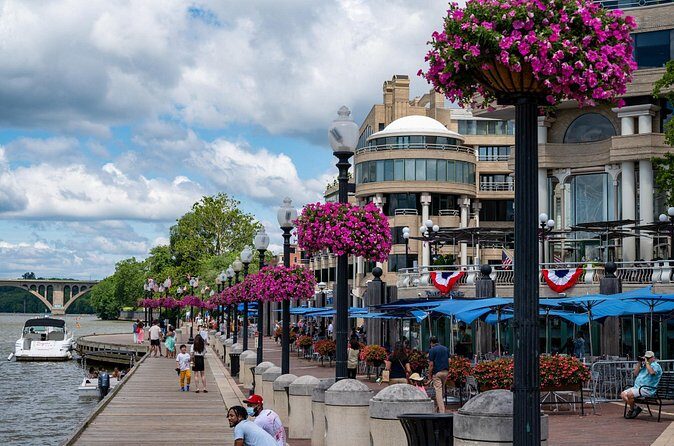 Washington DC Murder Mystery Quest Outdoor Escape Game - Price and Value Analysis