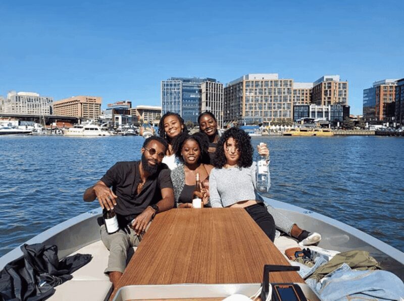 Washington DC: Navy Yard Self-Driven Boat Tour with Map - The Boat and Its Features