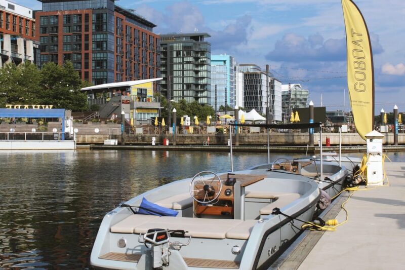 Washington DC: Navy Yard Self-Driven Boat Tour with Map - What to Bring