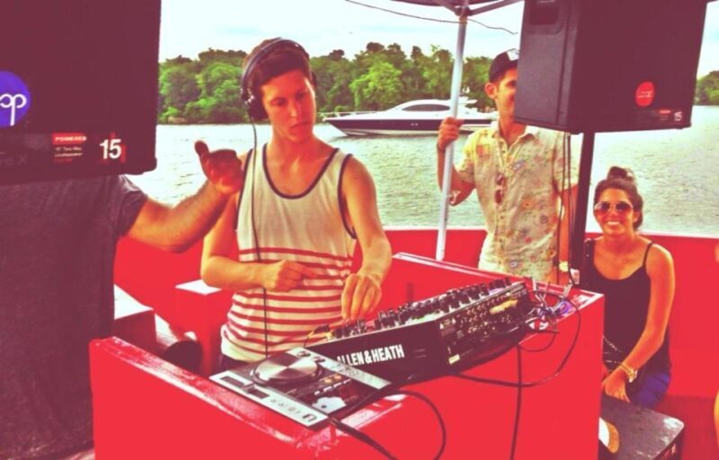 Washington DC: Pirate Ship Cruise with Open Bar - Pricing and Value