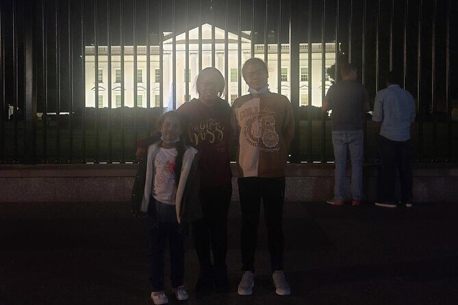 Washington, DC Self-Guided Private SUV TourMonuments & Memorials - Who Will Love This Tour?