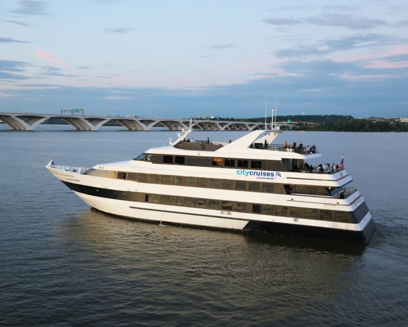 Washington DC: Thanksgiving Buffet Lunch River Cruise - Key Points