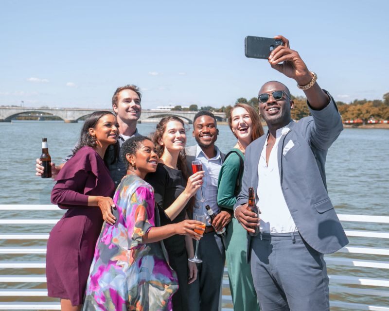 Washington DC: Thanksgiving Buffet Lunch River Cruise - FAQ