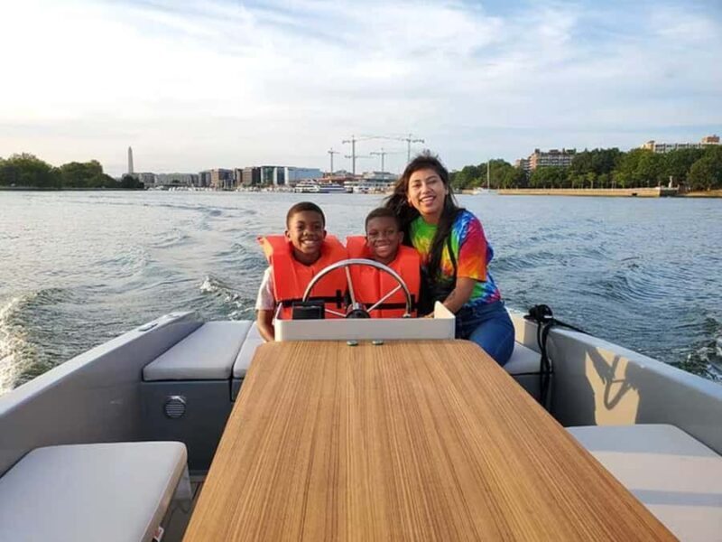Washington DC: The Wharf Self-Driven Boat Tour with Map - An In-Depth Look at the Experience