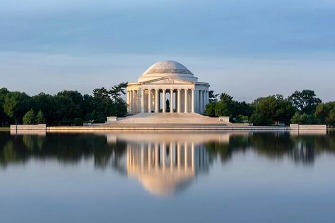 Washington Highlights Walking Tour with a Guide - Practical Tips for Participants