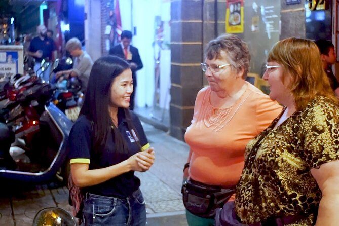 Water Puppet Show/ Foot Massage - Dinner Cruise Saigon Night Private Tour - An In-Depth Look at the Tour Experience