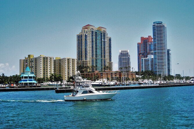 Water Taxi Hop-on Hop-off Bayside Marketplace / South Beach - Who Should Consider This Tour?