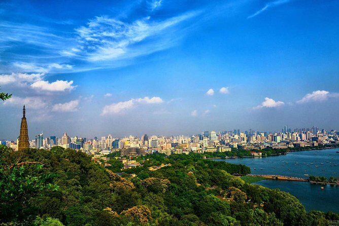 Water Town and West Lake Sightseeing with Hangzhou Hotel or Railway Station Transfer - Exploring West Lake