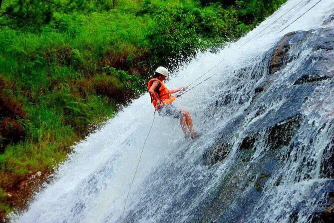 Waterfall Abseiling with Kingfisher Tours Sri Lanka - Key Points