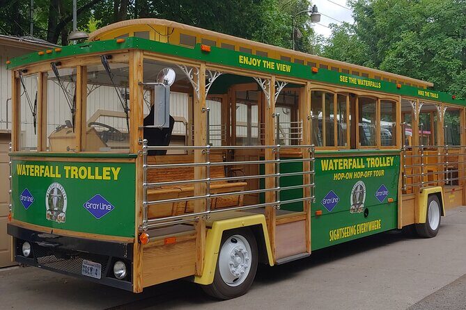 Waterfall Express Tour -Transportation to Waterfall Trolley PDX07 - Key Points