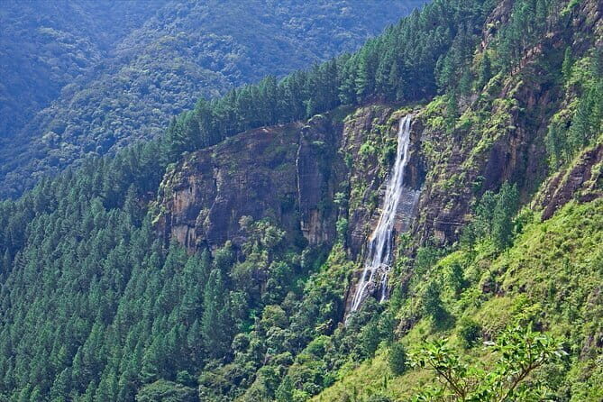 Waterfall Hunting- Bambarakanda & Lanka Falls + Natural Pool Bath - Waterfall Hunting – Bambarakanda & Lanka Falls + Natural Pool Bath: An In-Depth Review