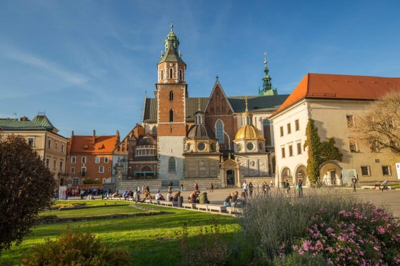 Wawel Hill, St.Mary's Church & Rynek Underground Guided Tour - What Makes the Experience Stand Out?