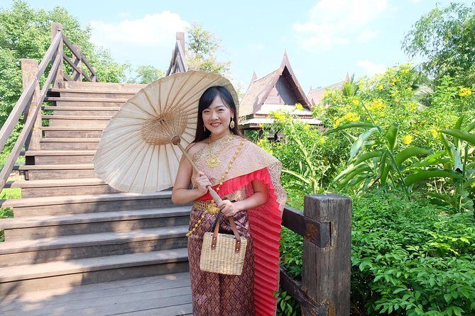Wear Thai Costume Photo Shoot Tour - The Experience in Practice
