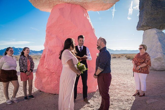 Wedding in French at 7 Magic Mountains - What’s Included and What’s Not
