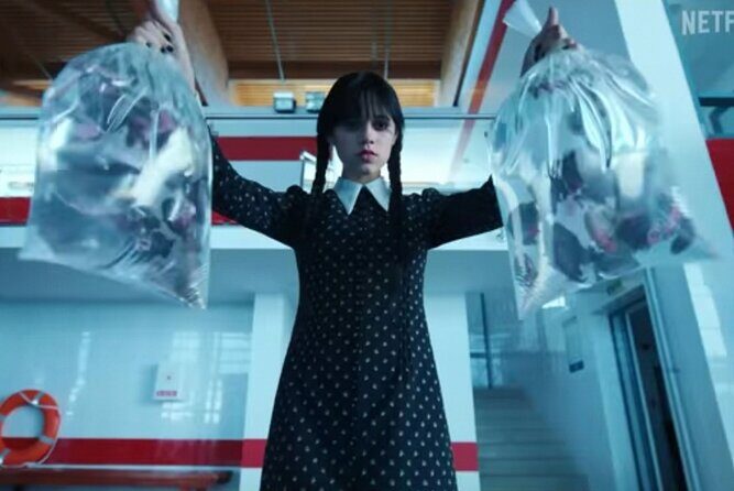 Wednesday Adams Family - Visit 6 filming locations, Private tour - FAQ