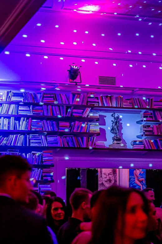 Weekend Night @ The 2nd Floor Secret Club (House / Tech) - What Makes This Night Special?