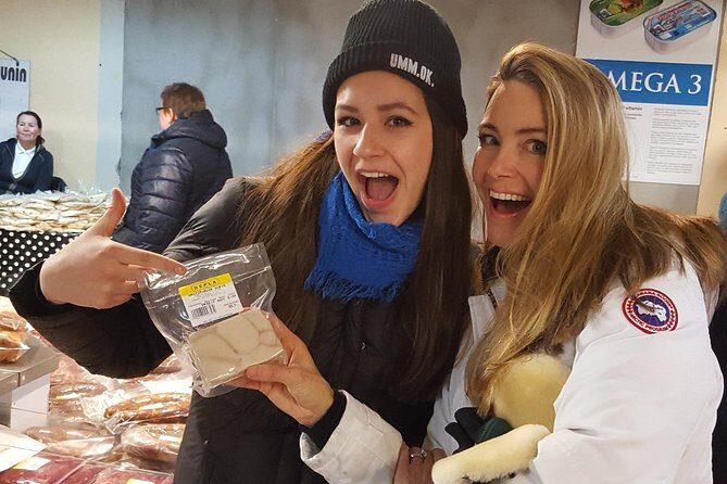 Weekend Reykjavik Food Tour with a stop at the Reykjavik Flea Market - A Delicious Peek into Reykjavik’s Food Scene