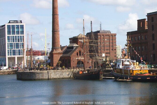 Welcome to Liverpool: Private 2-hour Walking Tour - First Impressions: How It Starts and Who It’s For