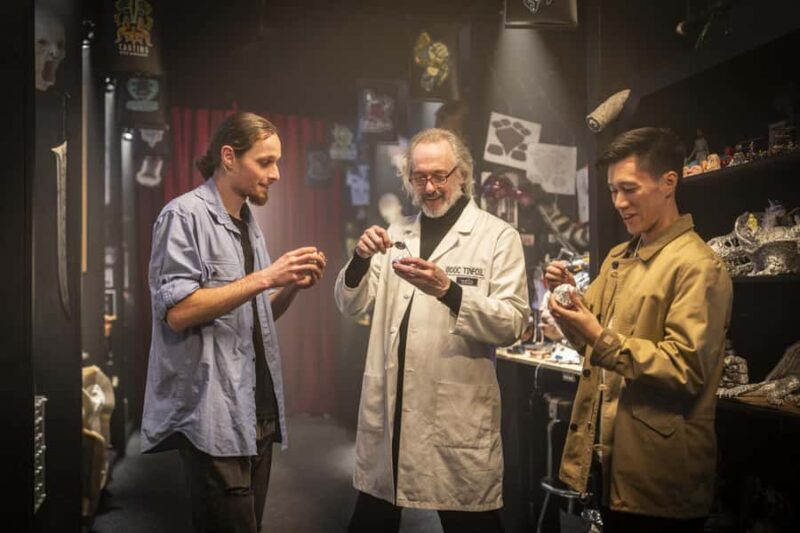 Wellington: Wt Workshop Guided Transfers & Tour - Key Points