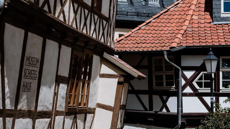 Wernigerode: Daily city tour "1000 steps around the town hall" - Practical Details and Value