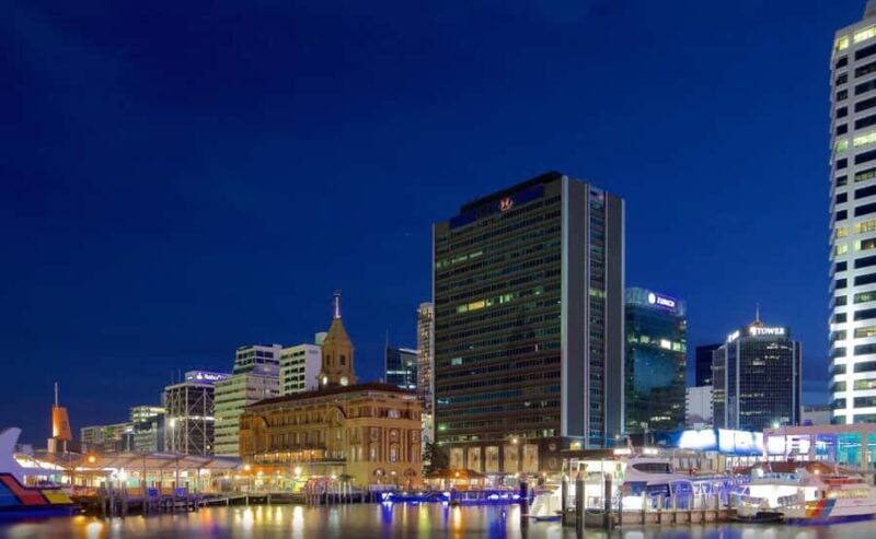 West Auckland: Sunset with Thermal pool & Wine Tasting - West Auckland: Sunset with Thermal Pool & Wine Tasting — A Relaxing Escape