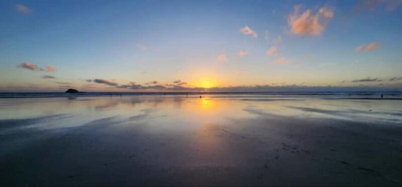 West Auckland: Sunset with Thermal pool & Wine Tasting - Who Would Love This Tour?