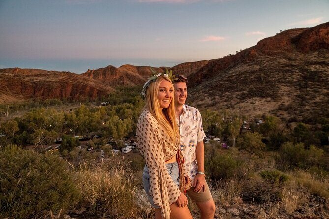 West MacDonnell Ranges & Standley Chasm Day Trip from Alice Springs - FAQ