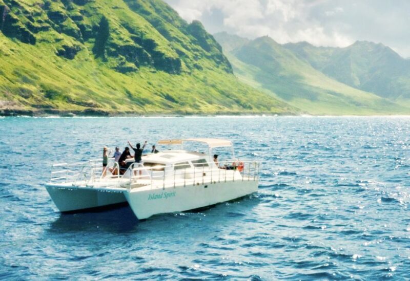 West O'ahu: Dolphin Watching and Snorkeling Catamaran Cruise - What to Expect on the Tour