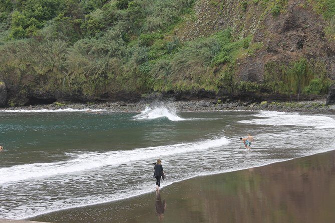 West Tour - 4x4 (Small Group) - Who Should Consider This Tour?